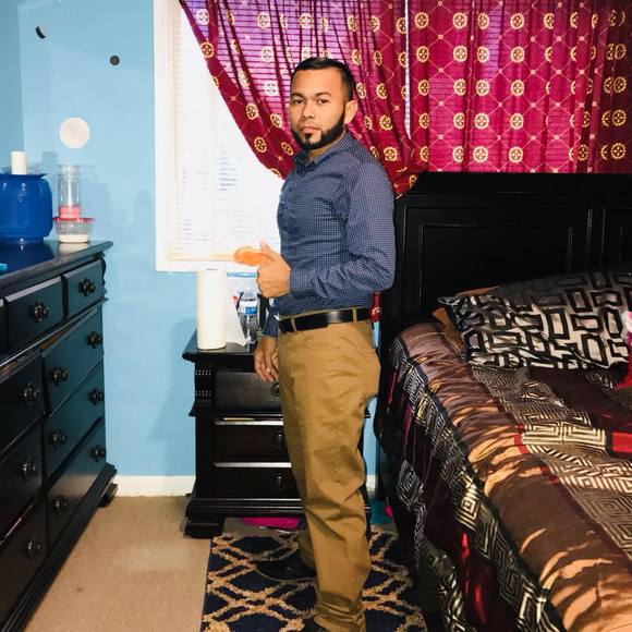 Meet your Posher, Noel - Picture 1 of 1